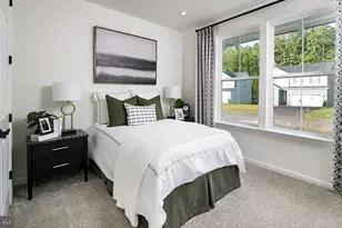 2813 White Tail Dr, Locust Grove, VA 22508 - Photo 2