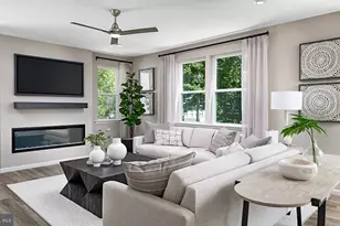 2809 White Tail Dr, Locust Grove, VA 22508 - Photo 2