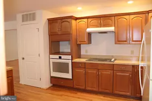 30271 Stonewall Dr, Locust Grove, VA 22508 - Photo 10