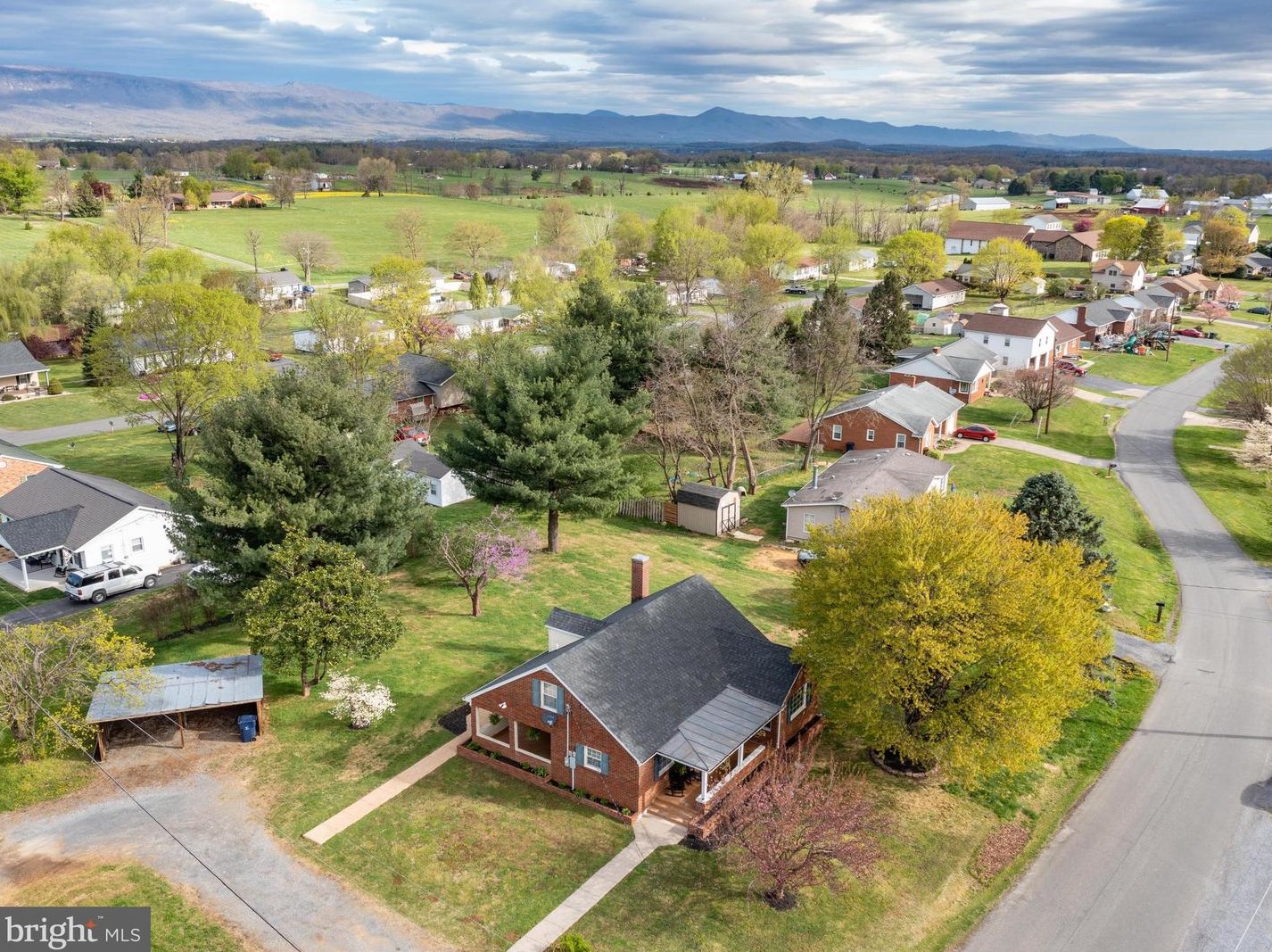 150 Al Good Dr, Stanley, VA 22851-3632