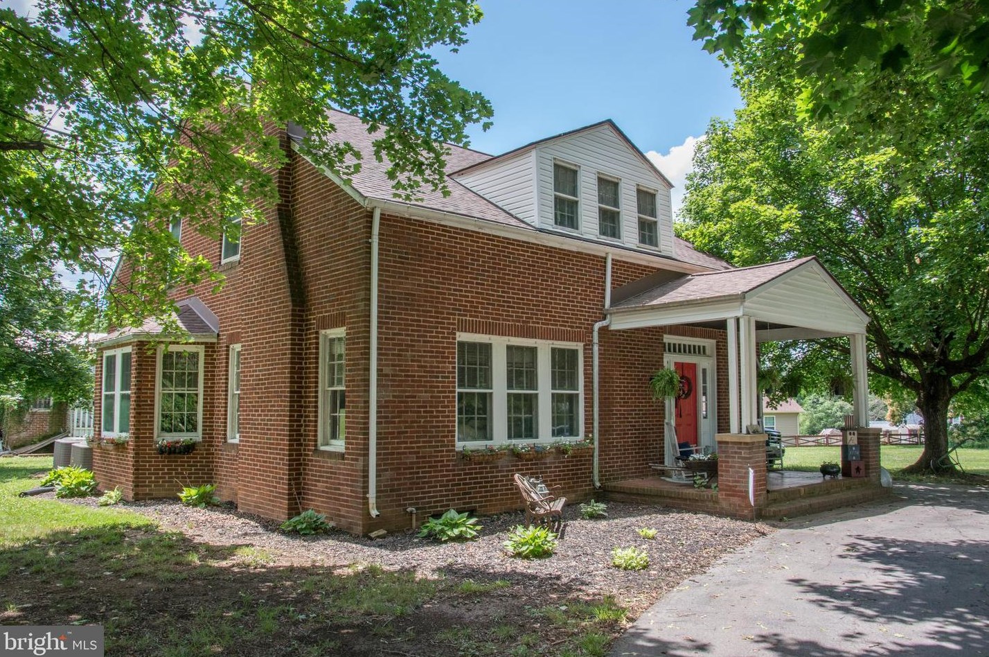 282 Chapel Rd, Stanley, VA 22851-4129