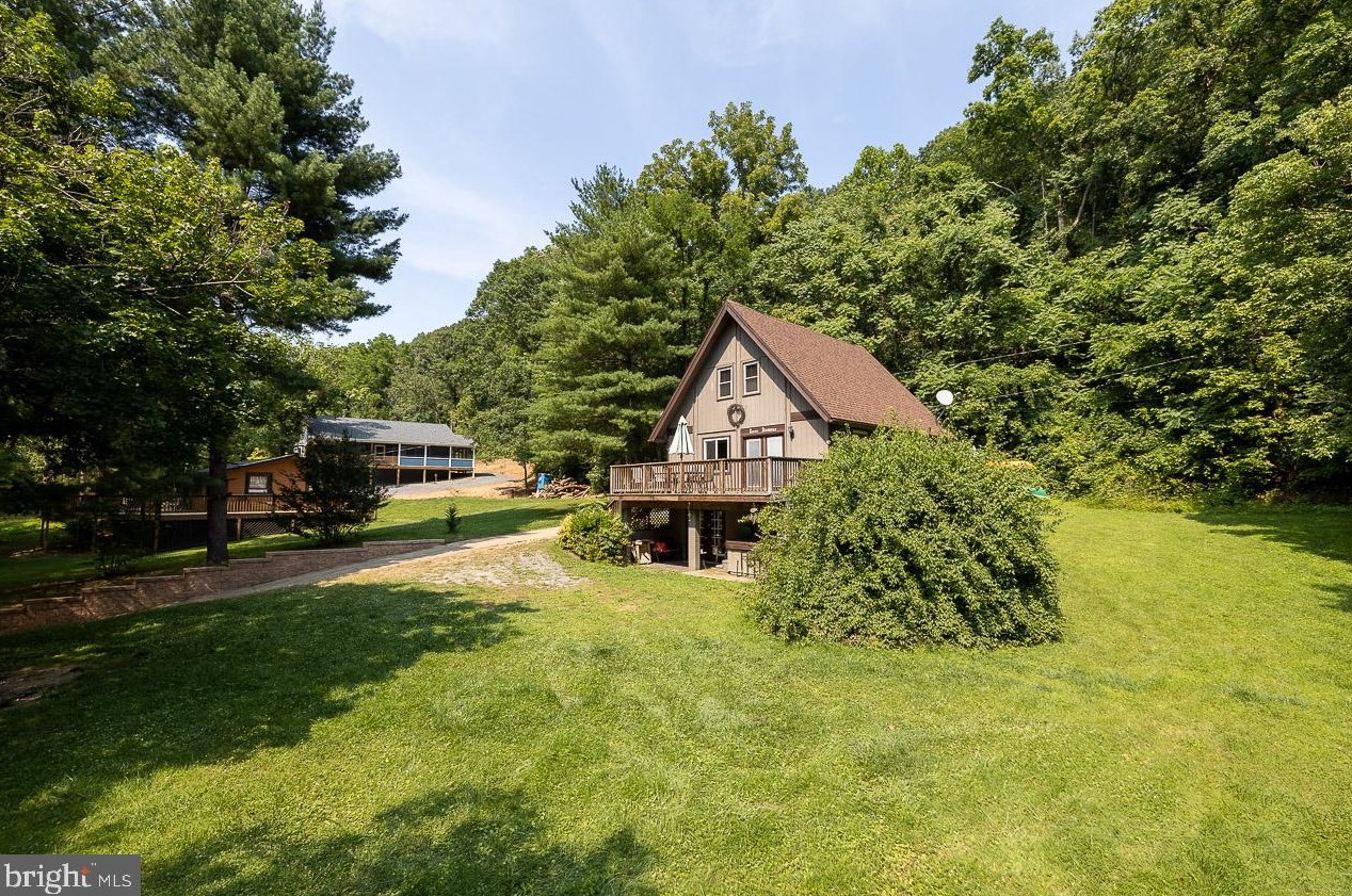 4489 Grove Hill River Rd, Shenandoah, VA 22849