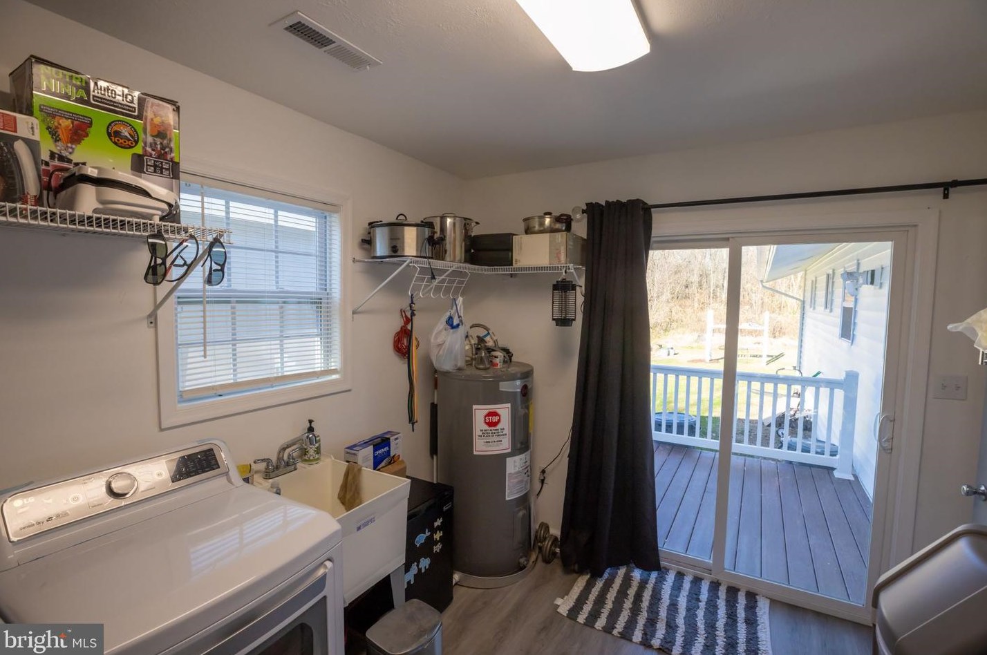 2786 Fleeburg Rd, Shenandoah VA  22849-4312 exterior