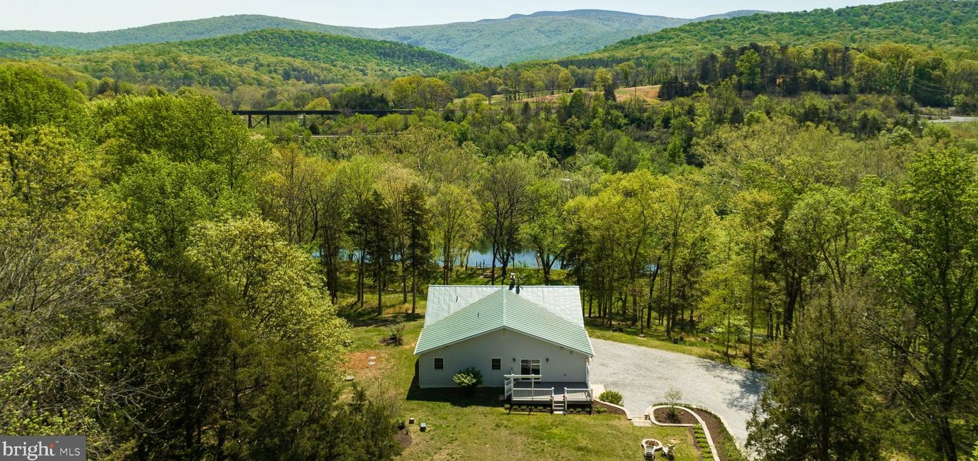 6321 Page Valley Rd, Richmond National Battlefiel, VA 22835