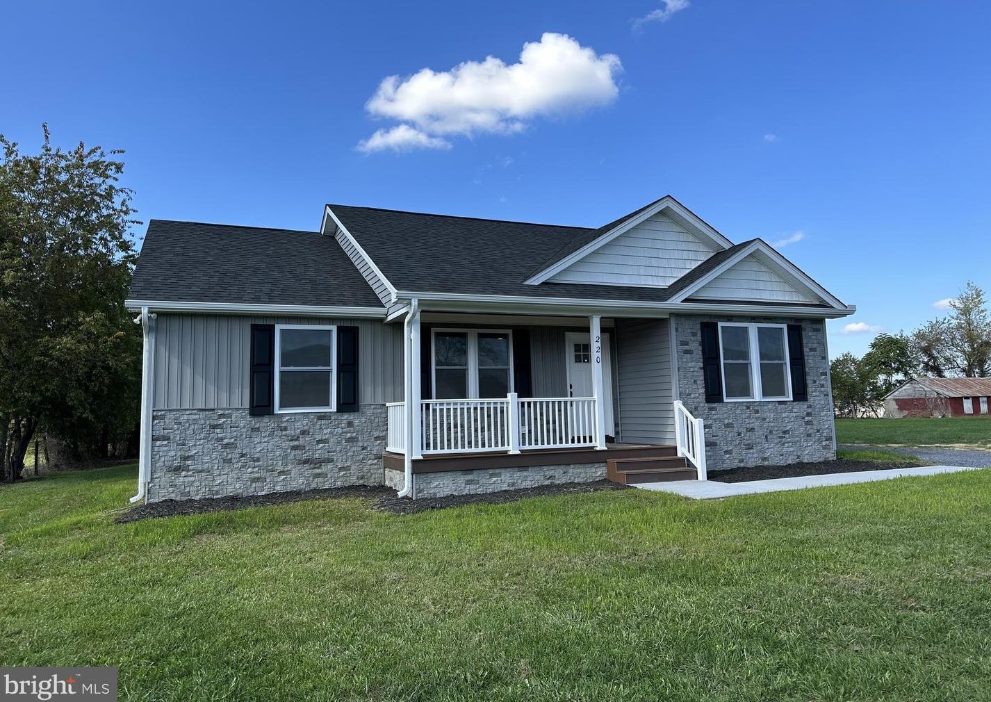 220 Honeyville Rd, Stanley, VA 22851