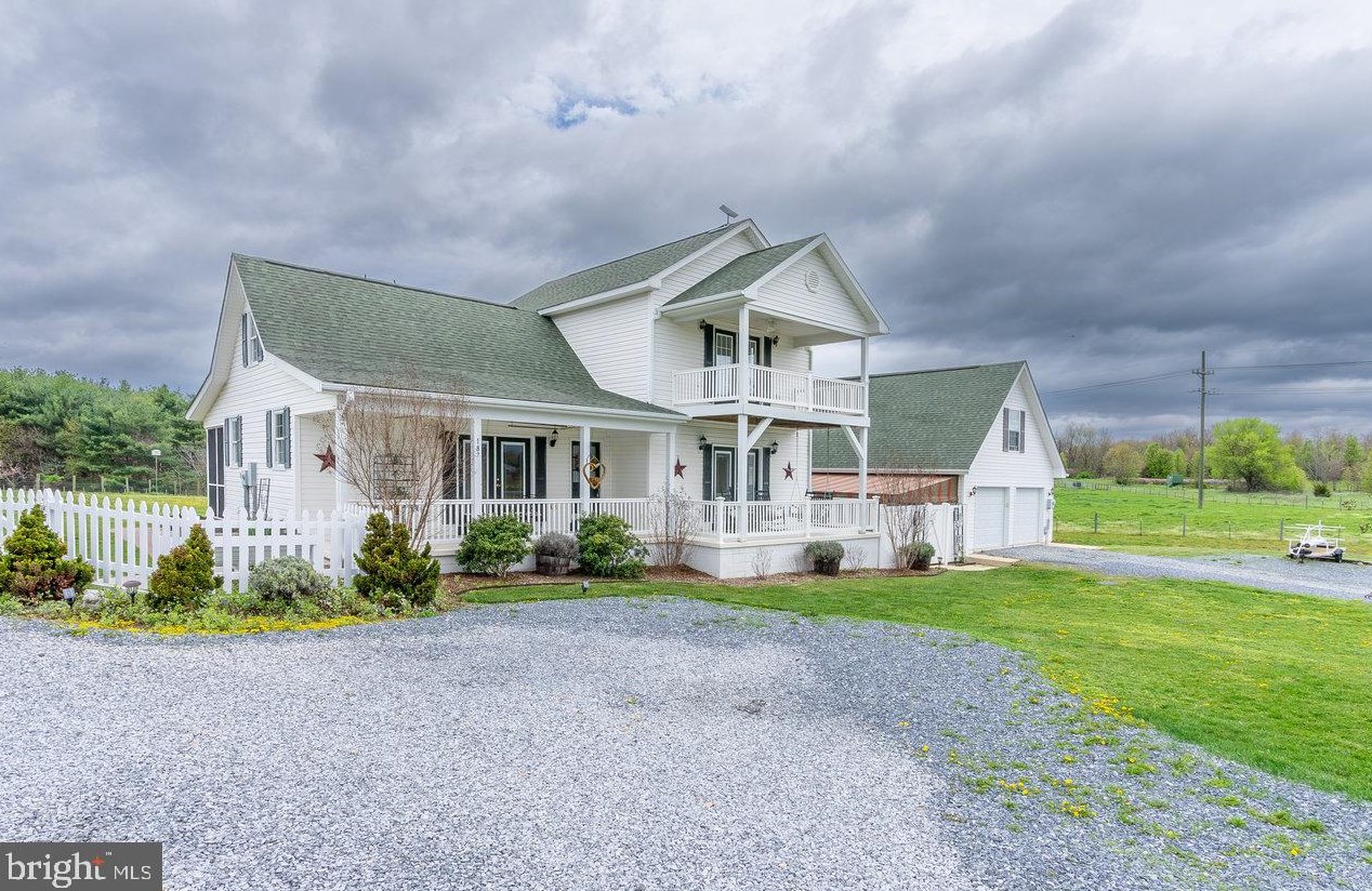 187 June Bug Ln, Richmond National Battlefiel, VA 22835-5628