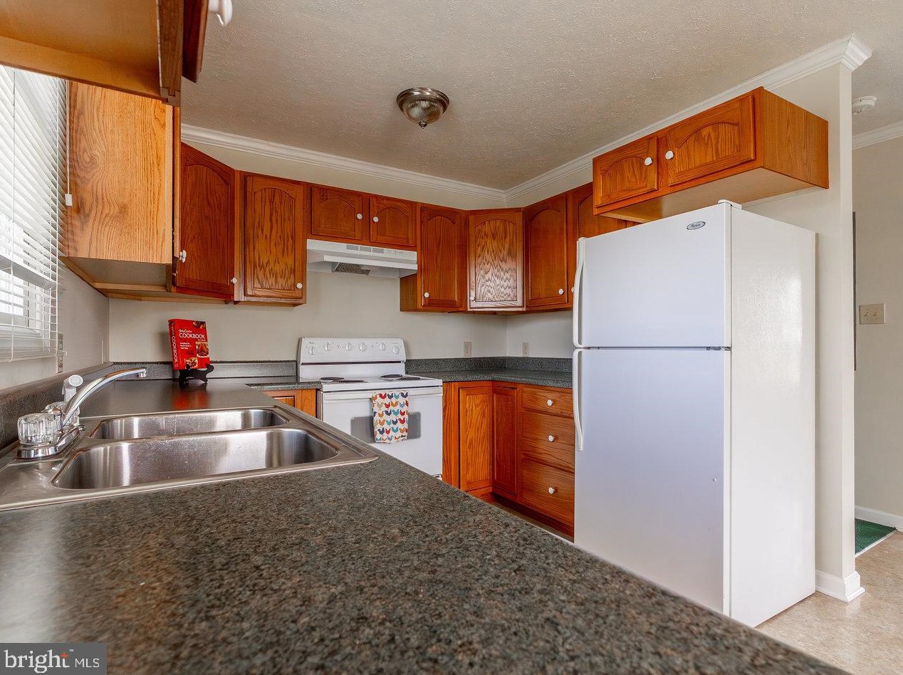 175 Village Pl, Richmond National Battlefiel VA  22835-1502 exterior
