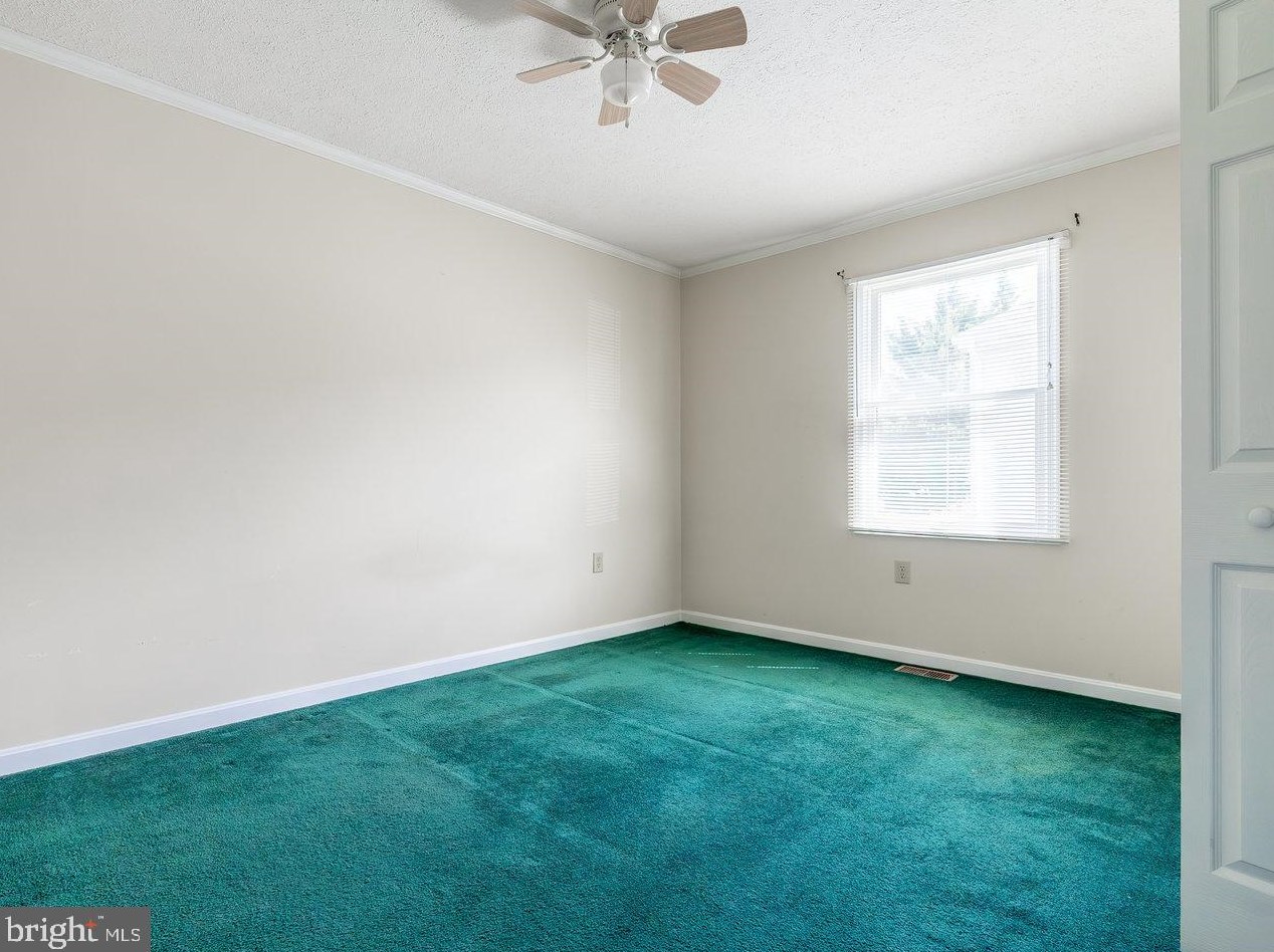 175 Village Pl, Richmond National Battlefiel VA  22835-1502 exterior