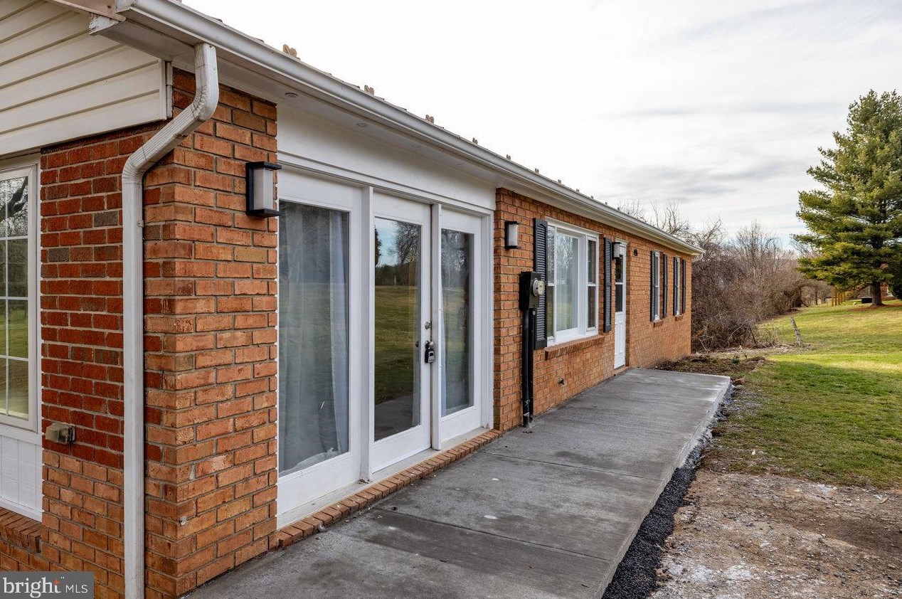 300 Martin St, Richmond National Battlefiel VA  22835-4515 exterior