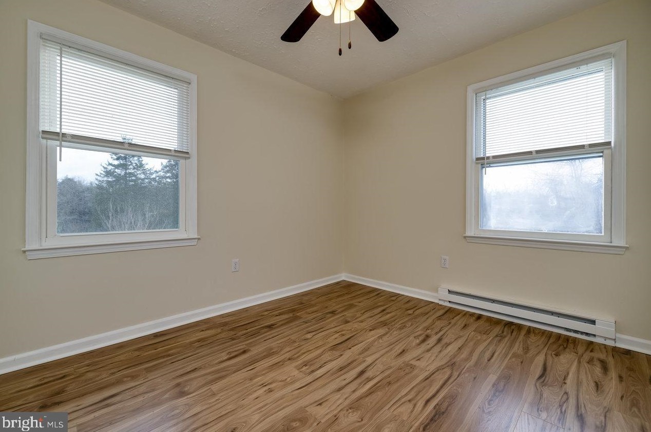 300 Martin St, Richmond National Battlefiel VA  22835-4515 exterior