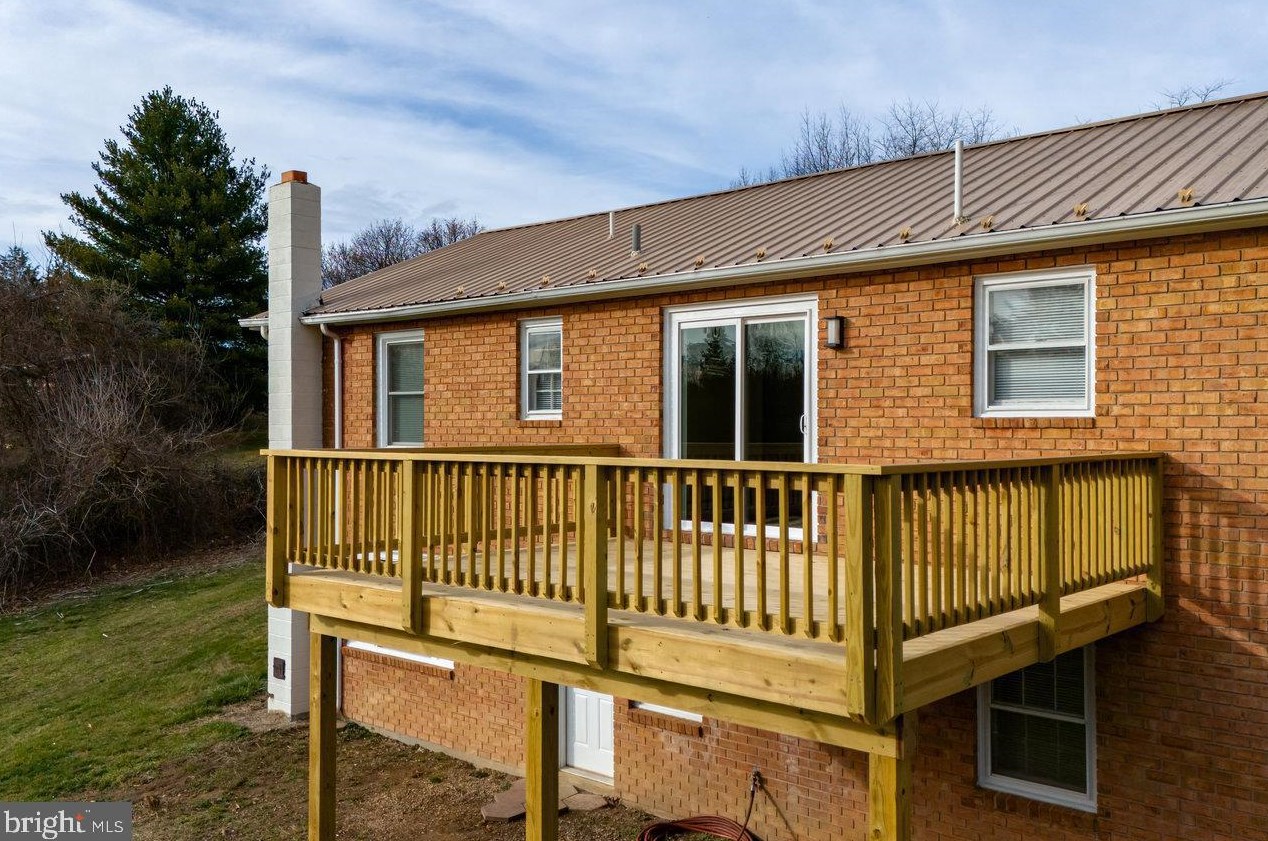 300 Martin St, Richmond National Battlefiel VA  22835-4515 exterior