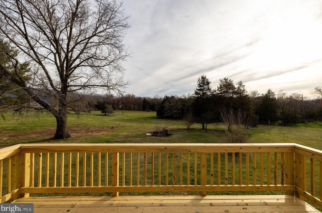 300 Martin St, Richmond National Battlefiel VA  22835-4515 exterior