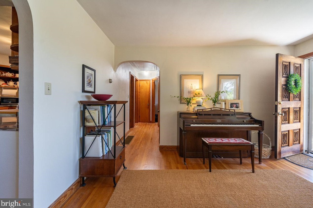 103 Luray Ave, Richmond National Battlefiel VA  22835-1375 exterior