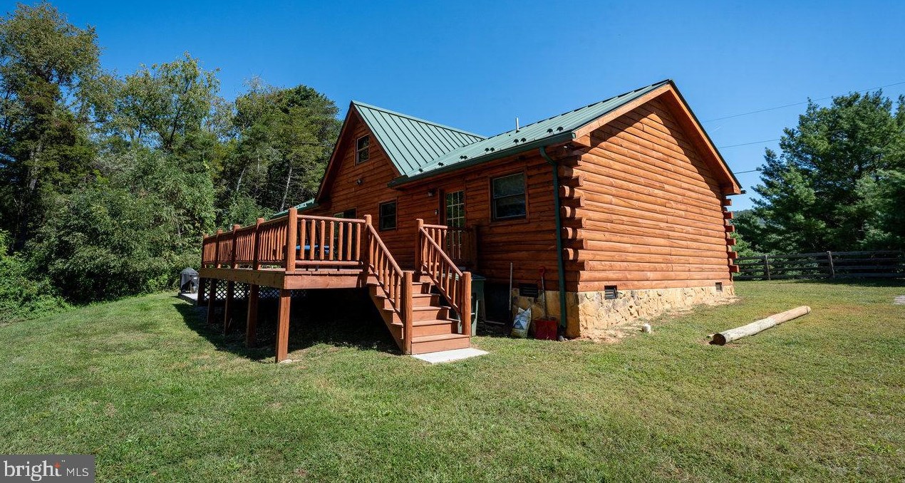580 River Hills Rd, Shenandoah, VA 22849