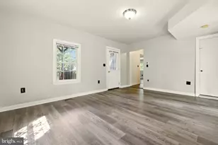 115 E Page St, Luray, VA 22835 - Photo 10