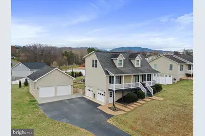 317 Locustdale Loop, Shenandoah, VA 22849 - Photo 2