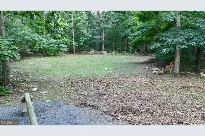 Suzanne Lane, Luray, VA 22835 - Photo 4