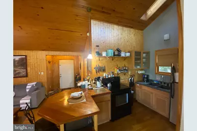 568 Cliff Heights Road, Stanley, VA 22851 - Photo 2