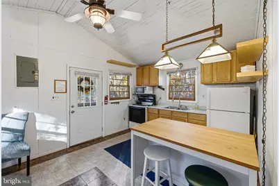 335 Wildwood Lane, Shenandoah, VA 22849 - Photo 8