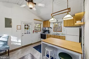 335 Wildwood Ln, Shenandoah, VA 22849 - Photo 8