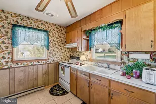 115 Sunset Dr, Stanley, VA 22851 - Photo 4