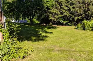 242 Trenton Ave, Shenandoah, VA 22849 - Photo 4
