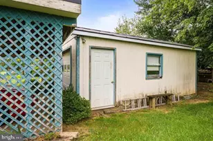 481 Eldon Yates Dr, Stanley, VA 22851 - Photo 34