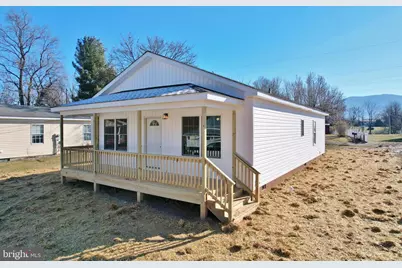 240 Deford Avenue, Stanley, VA 22851 - Photo 8