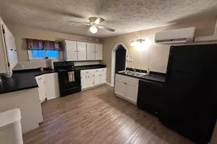 219 Seventh Ave, Luray, VA 22835 - Photo 8