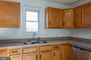 145 Hickory Dr, Luray, VA 22835 - Photo 10