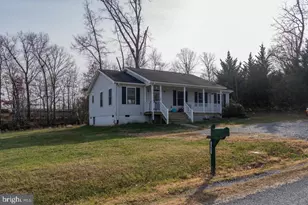 145 Hickory Dr, Luray, VA 22835 - Photo 2