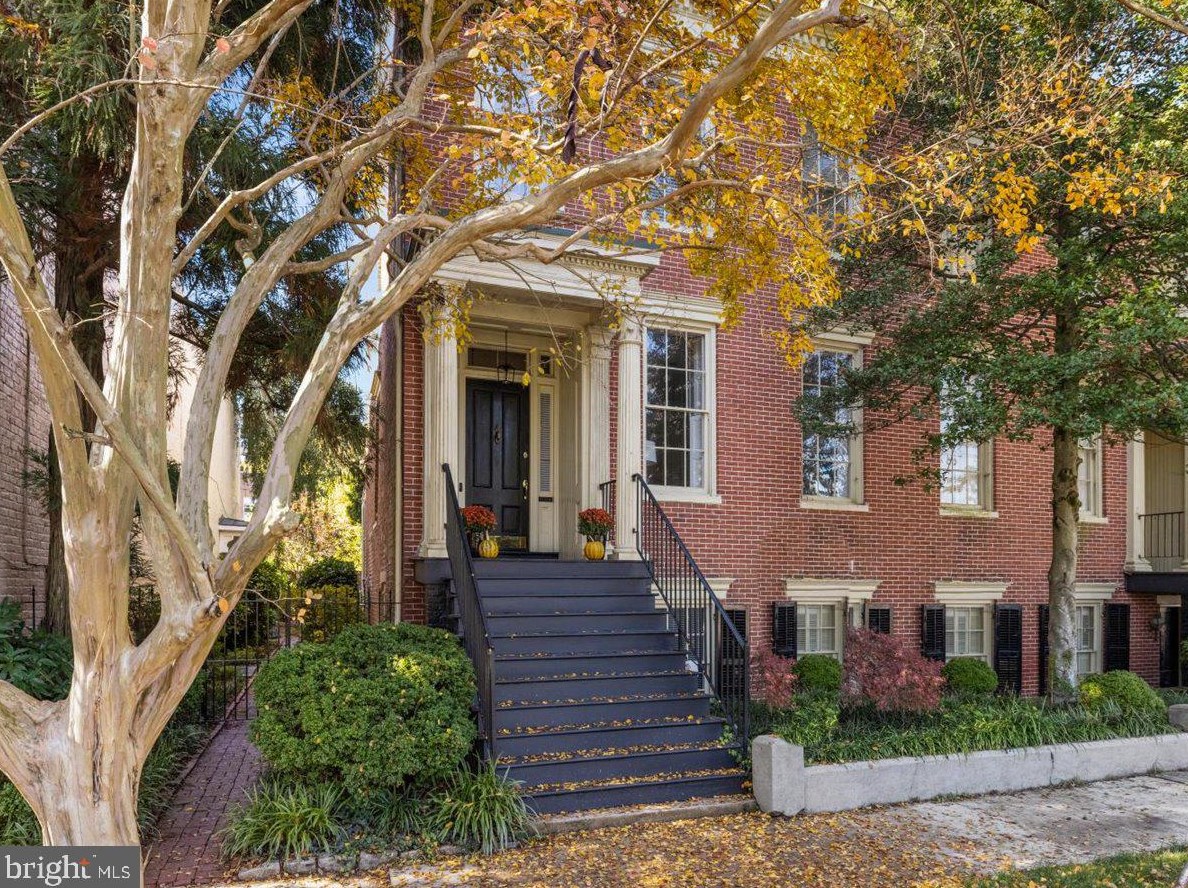 134 S Adams St, Petersburg, VA 23803