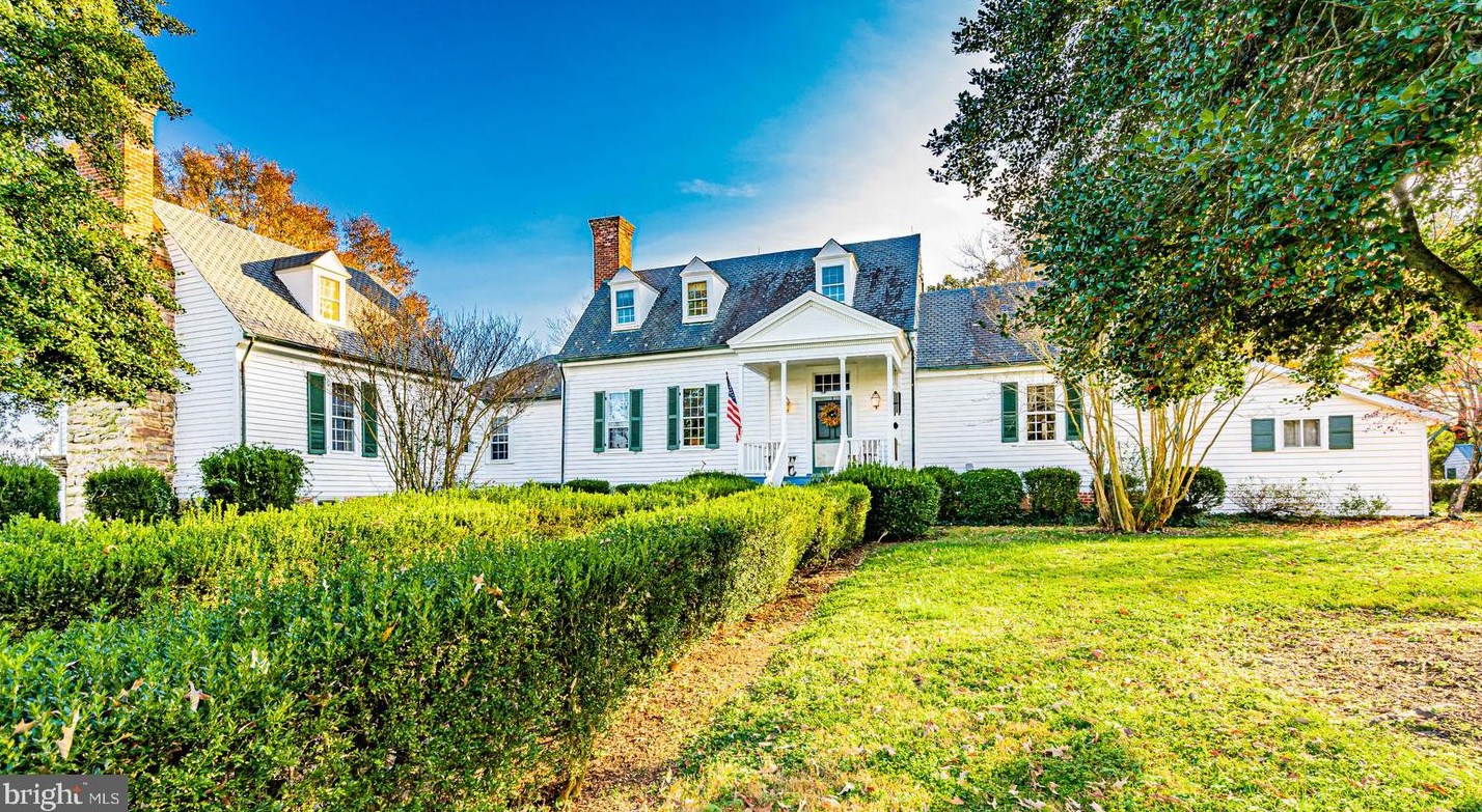 1965 Huguenot Trail, Powhatan, VA 23139