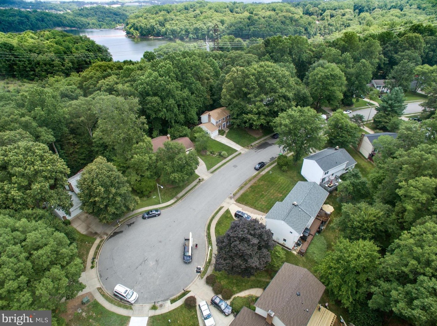 11957 Governors Ct, Woodbridge, VA 22192