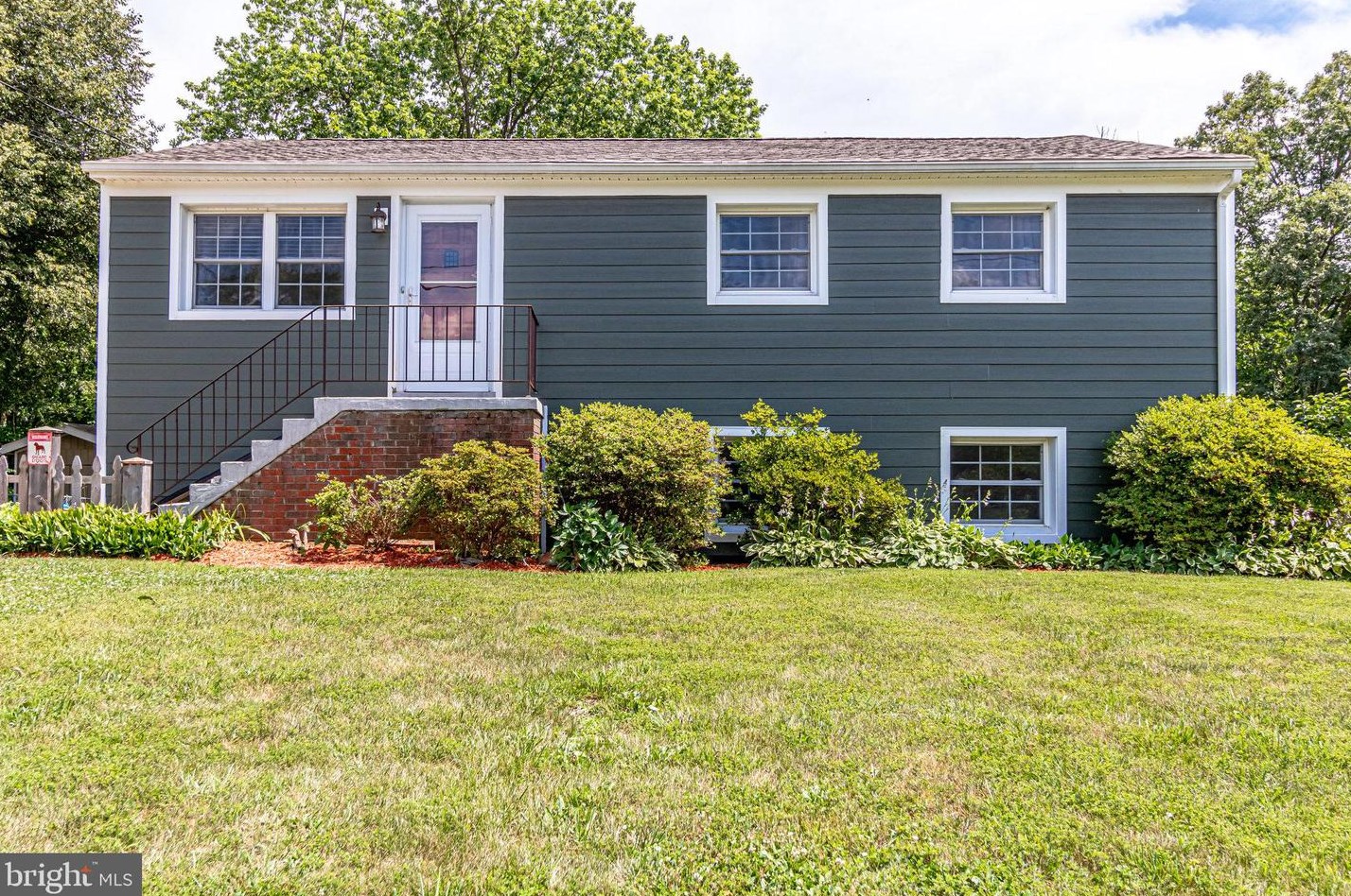 9525 Damascus Dr, Manassas, VA 20109-3331