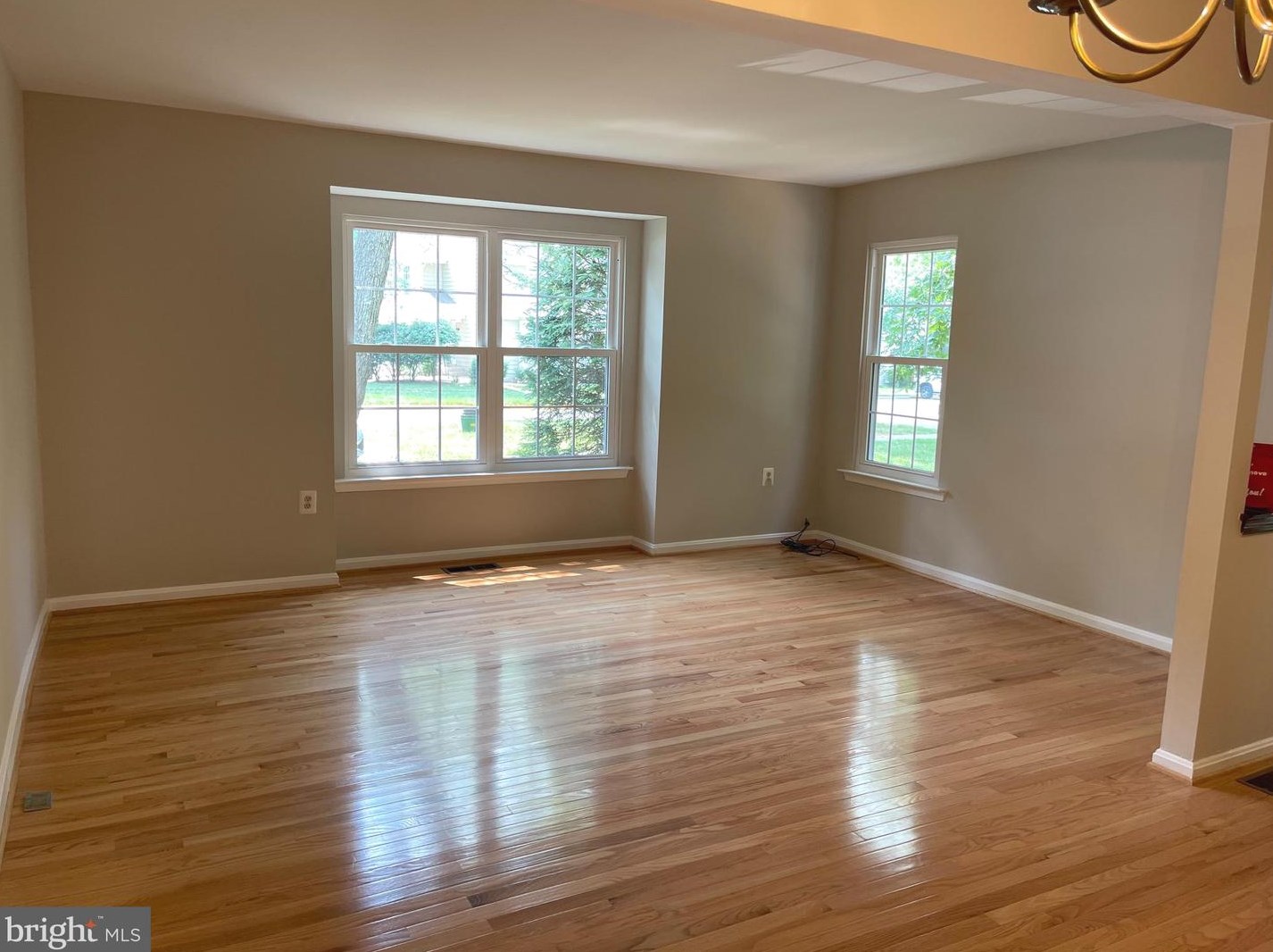 15231 Streamside Ct, Dumfries, VA 22025-5201