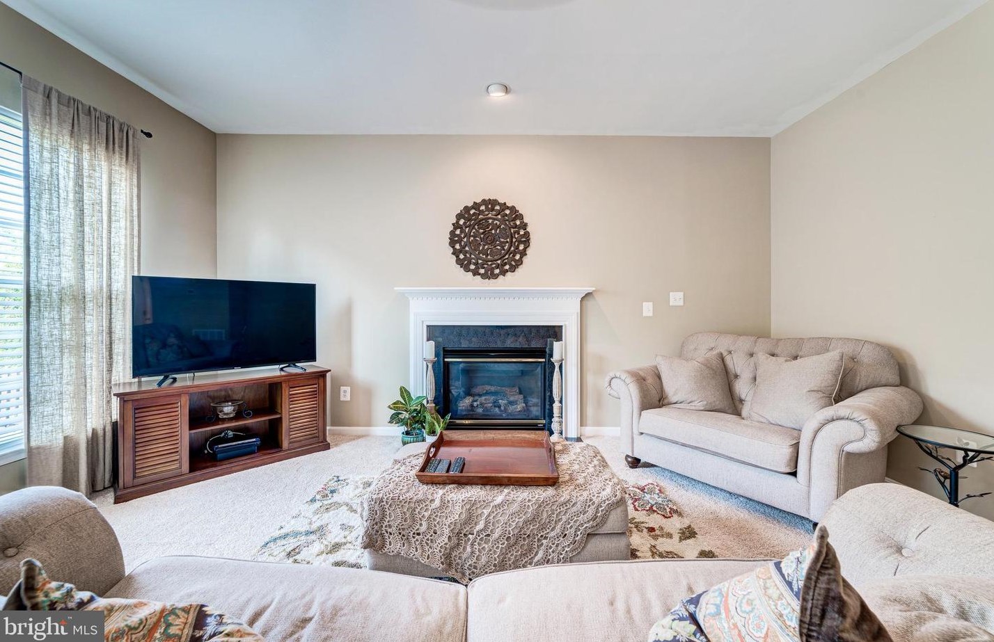 12513 Erroll Ln, Bristow, VA 20136