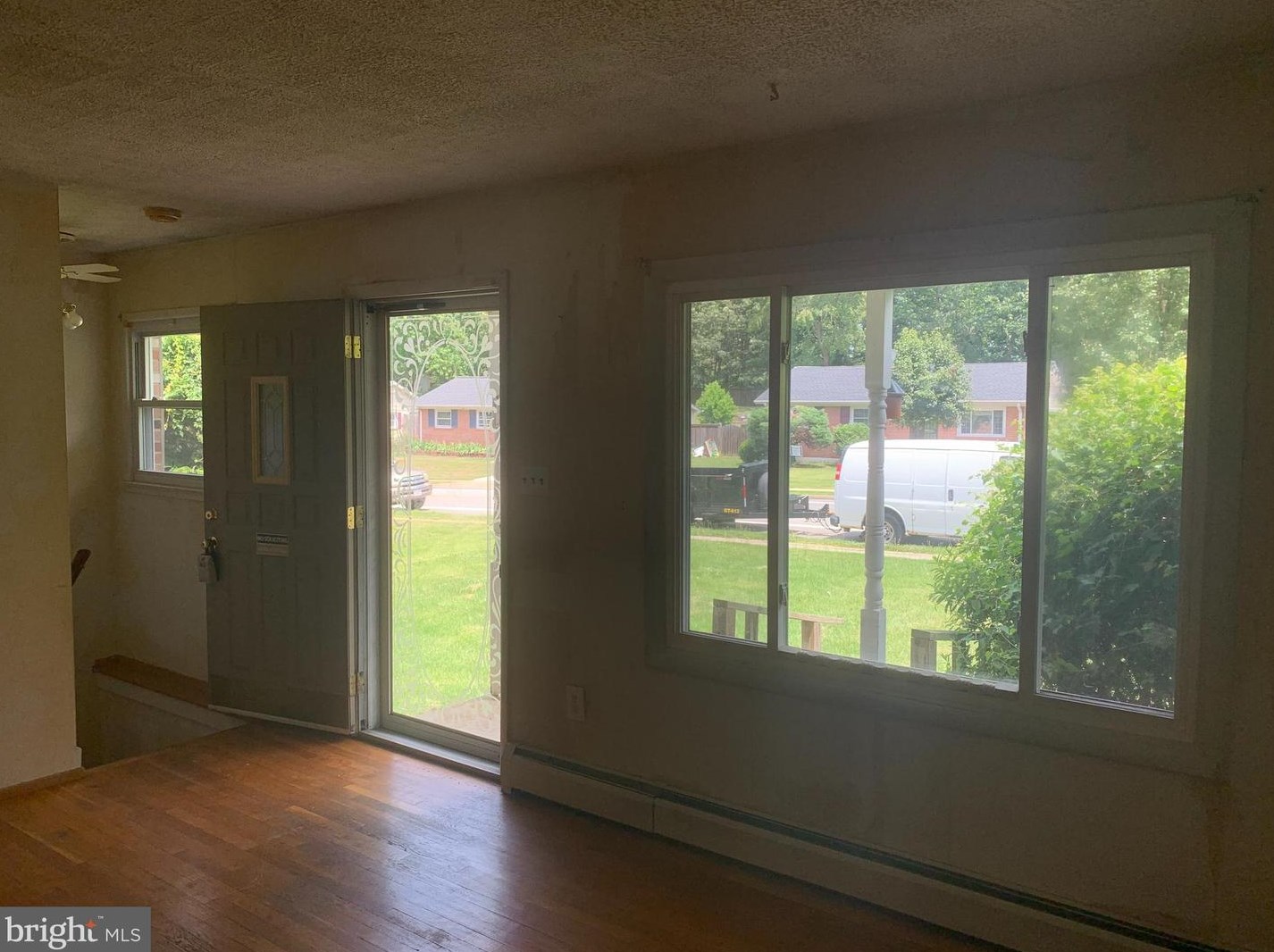 3601 Forestdale Ave, Woodbridge, VA 22193