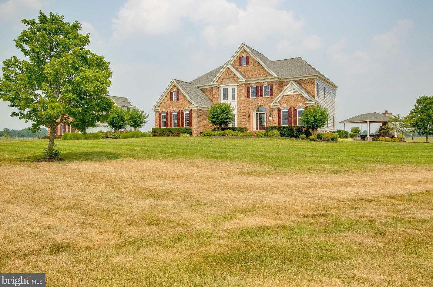 10940 Meadow Walk Ln, Bristow, VA 20136