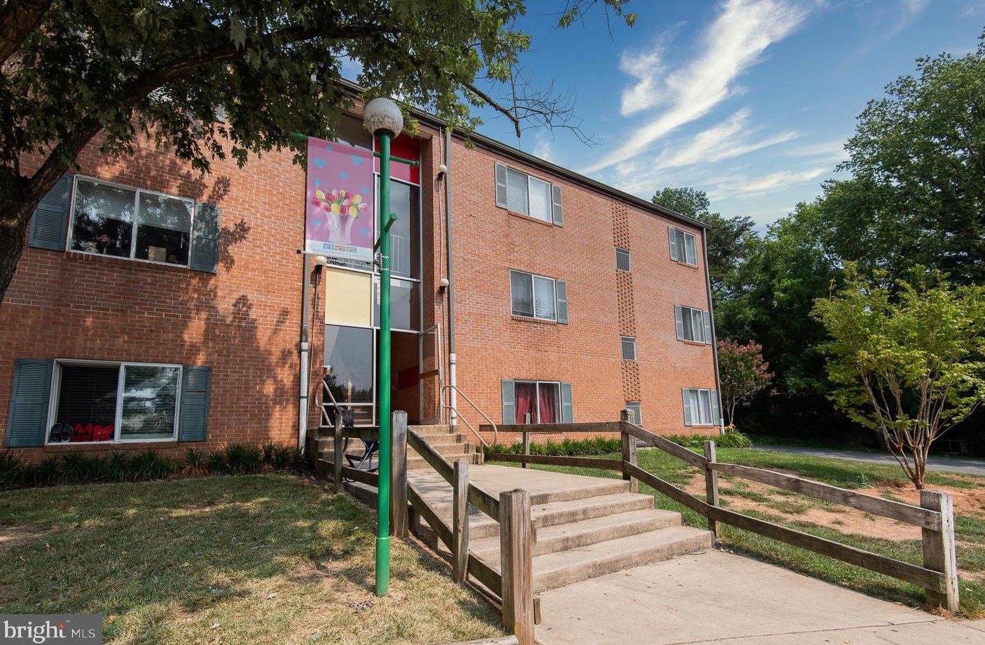 7499 Prince Charles Ct, Manassas, VA 20111-1725