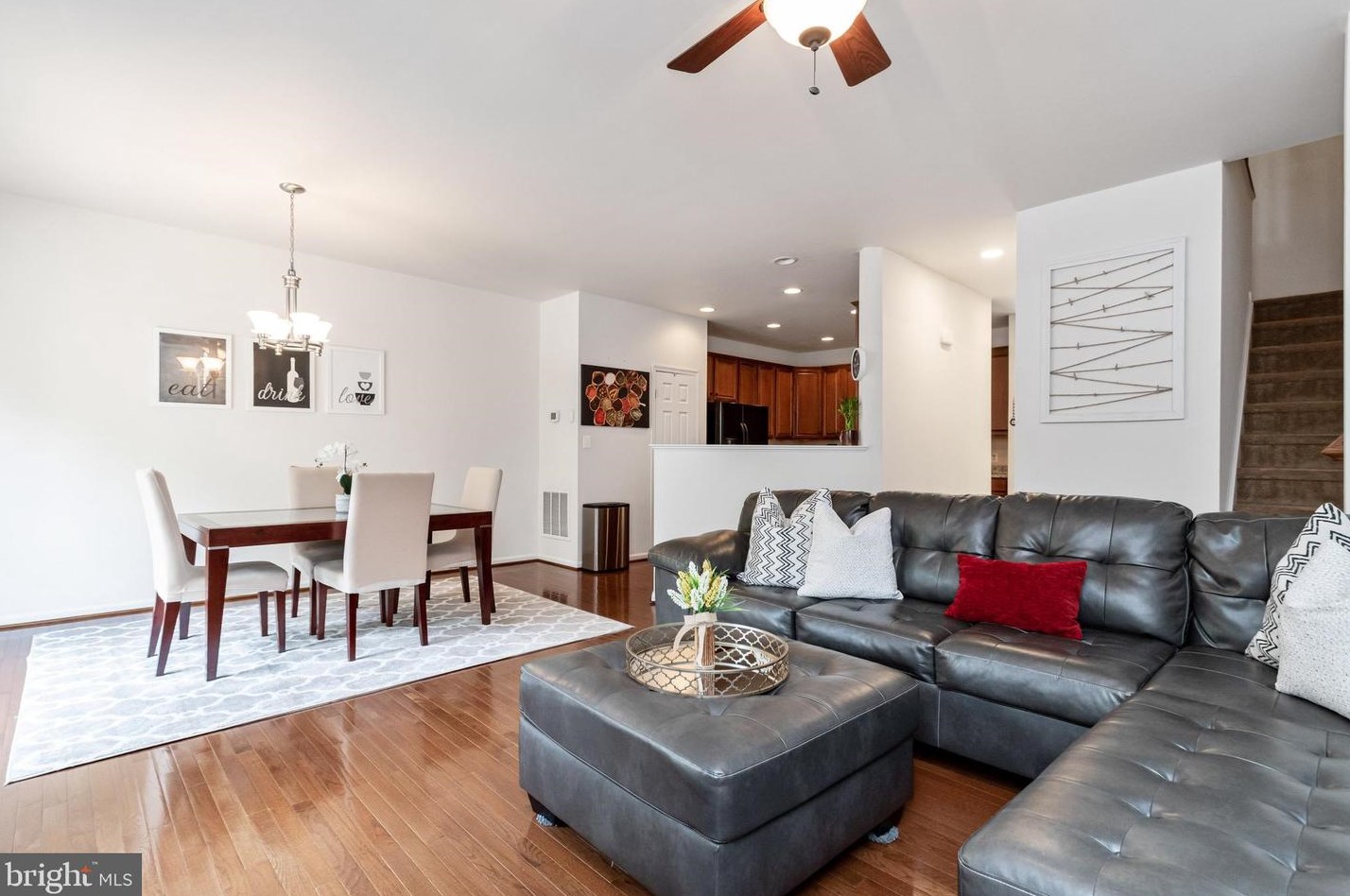 8359 Leighlex Ct, Manassas, VA 20111-5269