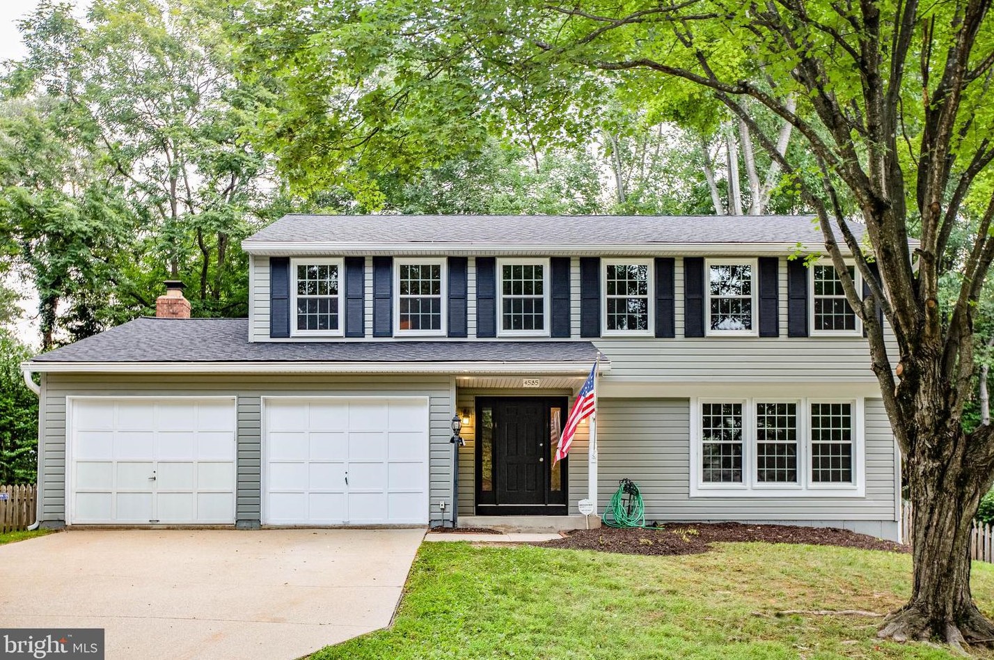 4585 Rincon Pl, Dumfries, VA 22025-1045