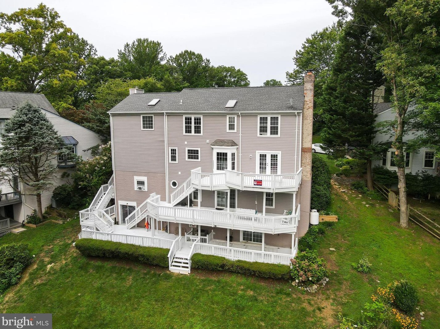 15455 Silvan Glen Dr, Dumfries, VA 22025-1009