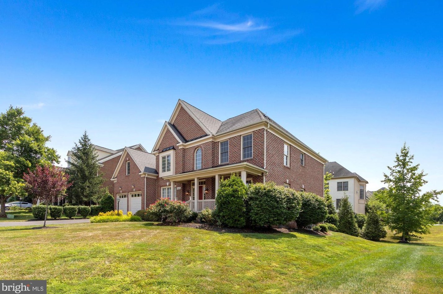 8409 Link Hills Loop, Gainesville, VA 20155