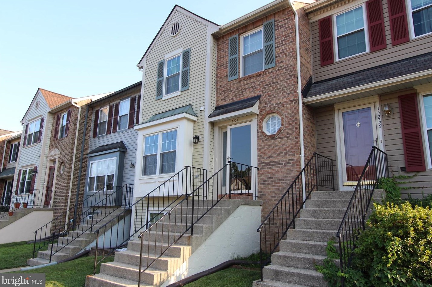 14238 Savannah Dr, Woodbridge, VA 22193