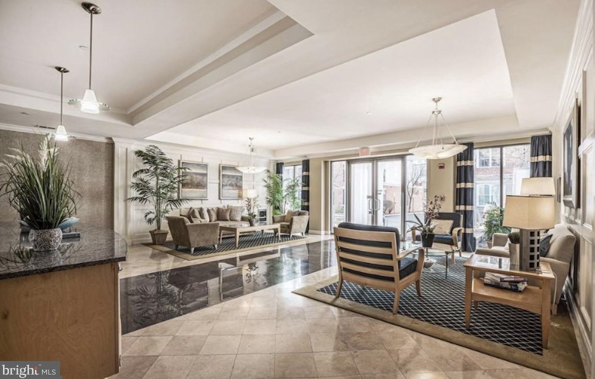 500 Belmont Bay Dr, Woodbridge, VA 22191