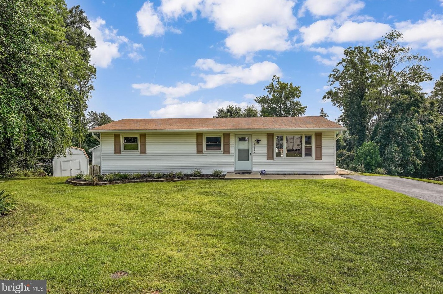 17577 Rose Hill Cir, Dumfries, VA 22026-2660