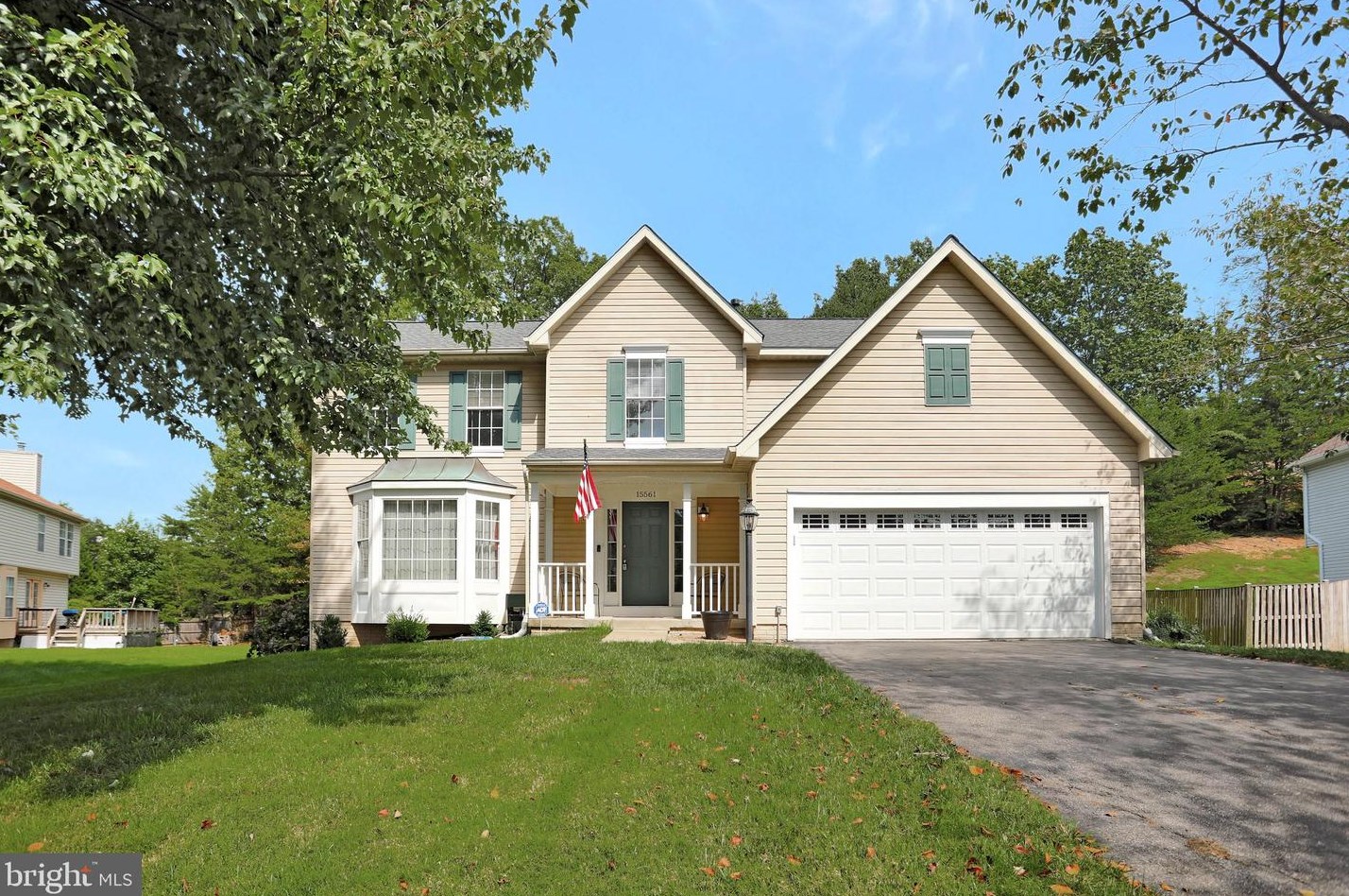 15561 Andover Heights Dr, Woodbridge, VA 22193-1071
