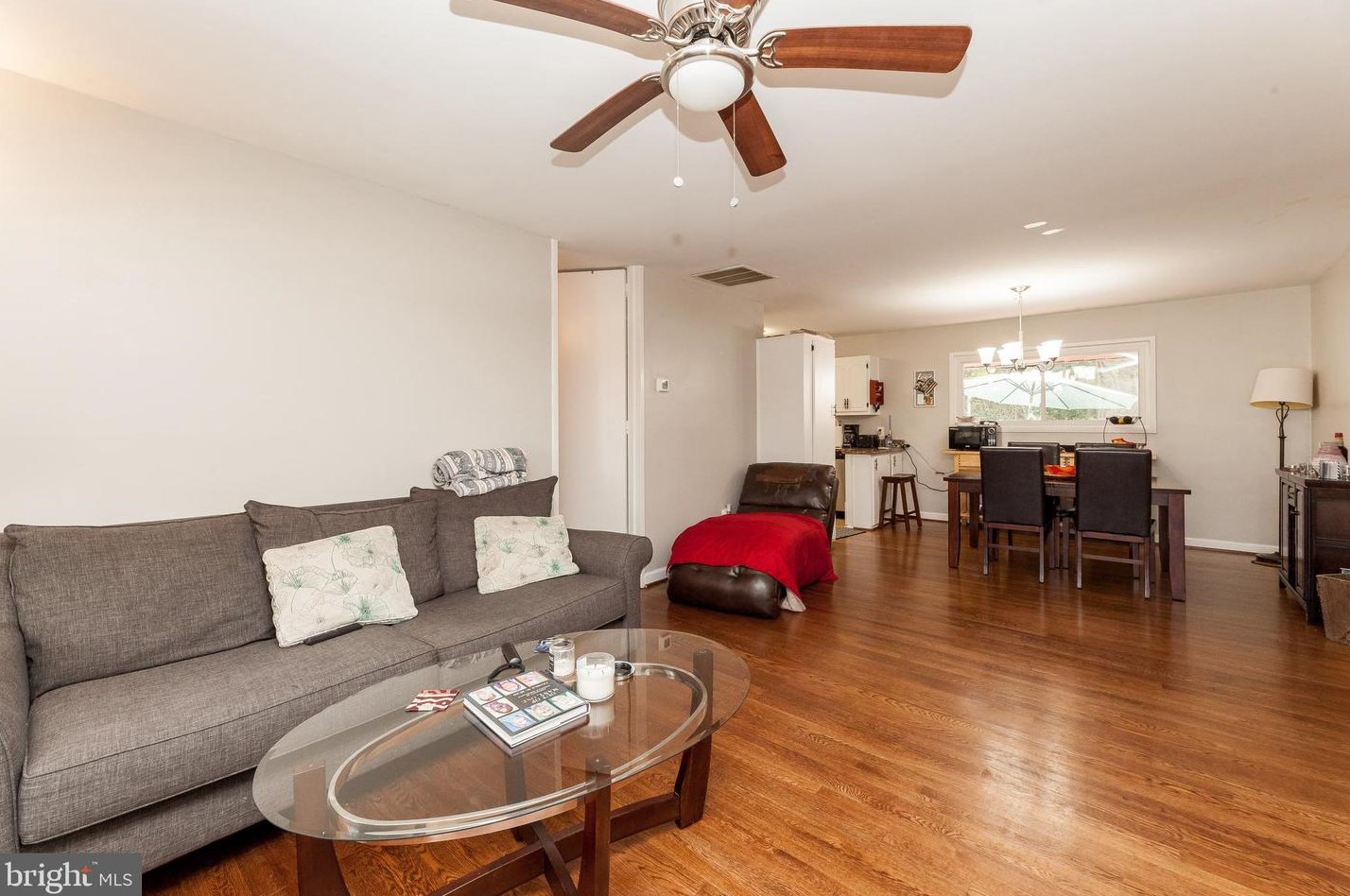 13500 Fitzhugh Ln, Woodbridge, VA 22191