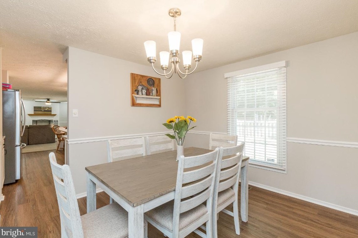 4402 Ashgrove Dr, Dumfries VA  22025-1627 exterior